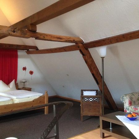Marktplatzhotel - Restaurant Tafelspitz 魏因海姆 客房 照片