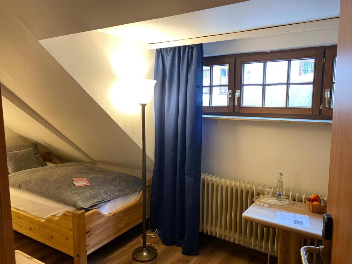 Marktplatzhotel - Restaurant Tafelspitz 魏因海姆 外观 照片